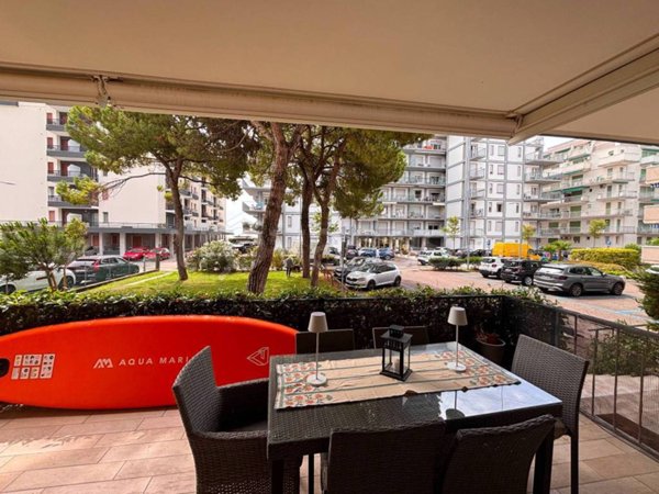 appartamento in vendita a Jesolo in zona Lido