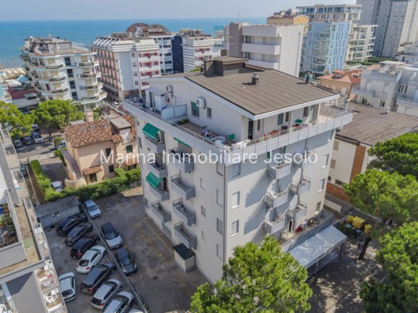 appartamento in vendita a Jesolo in zona Lido