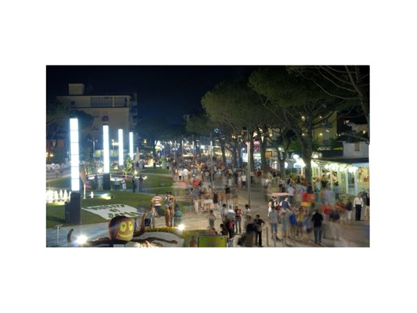 appartamento in vendita a Jesolo in zona Lido