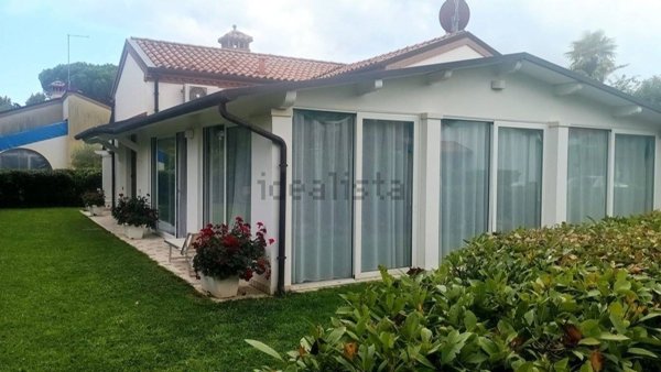 casa indipendente in vendita a Jesolo in zona Ca' Costantini/Ca' Crema
