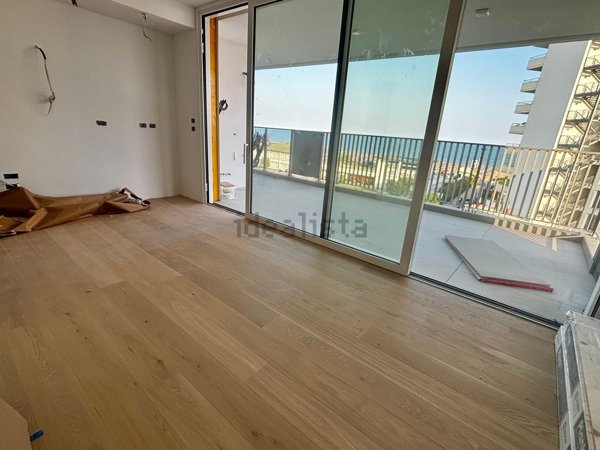 appartamento in vendita a Jesolo in zona Lido
