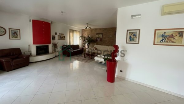 casa indipendente in vendita a Jesolo in zona Cason Fornaci