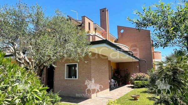 casa indipendente in vendita a Jesolo in zona Cason Fornaci
