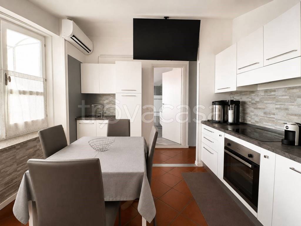 appartamento in vendita a Jesolo in zona Lido