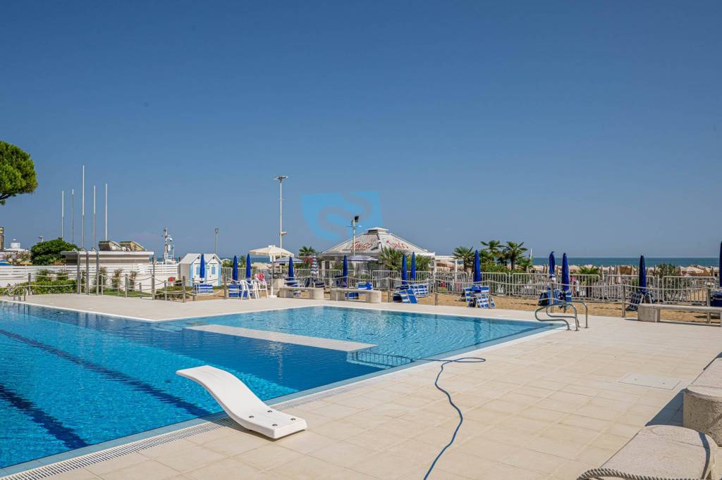 appartamento in vendita a Jesolo in zona Lido