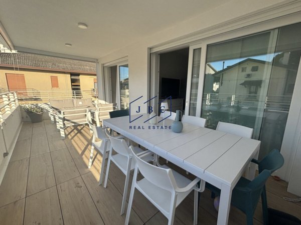 appartamento in vendita a Jesolo in zona Lido