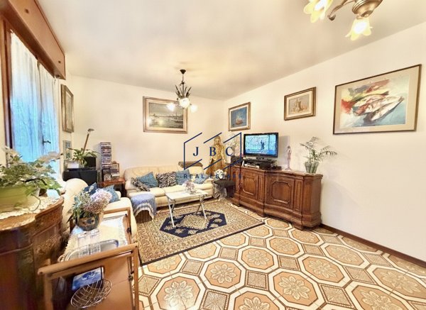 appartamento in vendita a Jesolo in zona Cason Fornaci