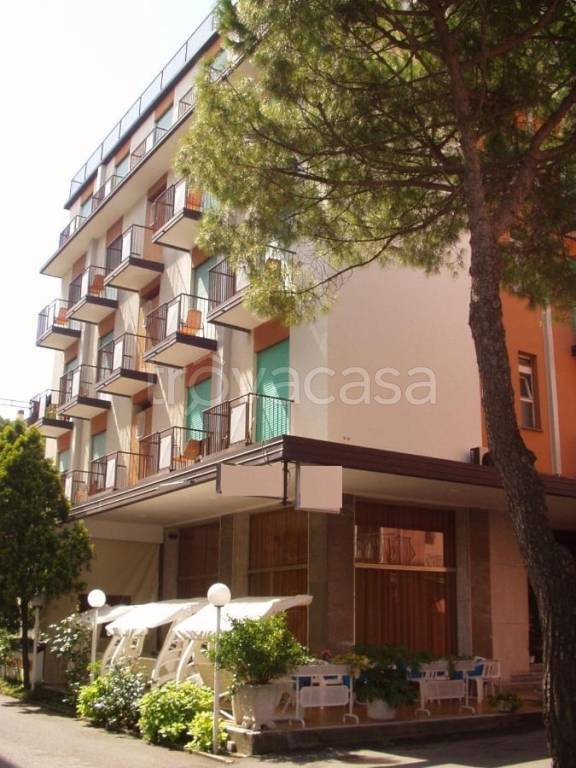 appartamento in vendita a Jesolo in zona Lido