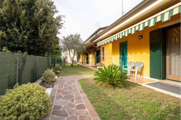 casa indipendente in vendita a Jesolo in zona Lido