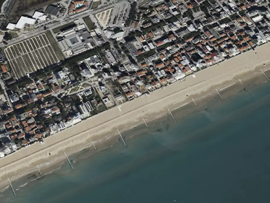 terreno in vendita a Jesolo in zona Lido