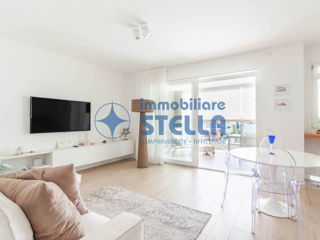 appartamento in vendita a Jesolo in zona Lido