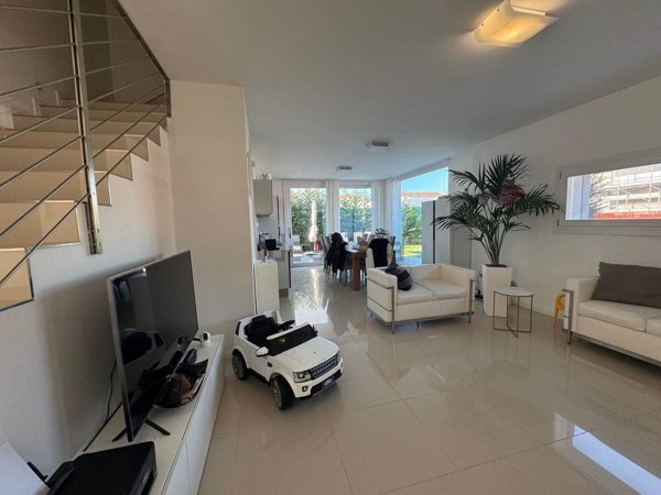 casa indipendente in vendita a Jesolo in zona Lido