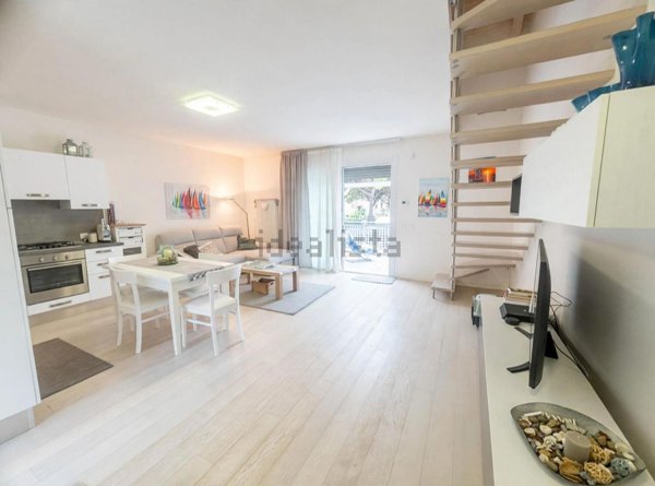 appartamento in vendita a Jesolo in zona Lido