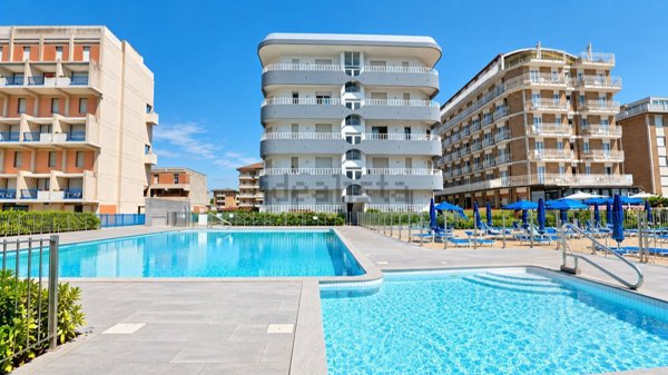 appartamento in vendita a Jesolo in zona Lido