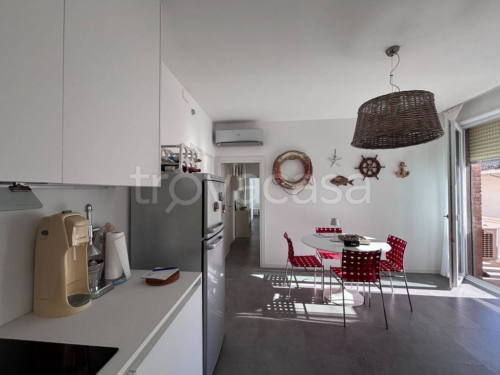 appartamento in vendita a Jesolo in zona Lido