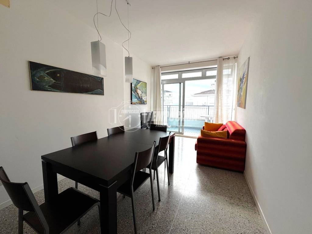 appartamento in vendita a Jesolo in zona Lido