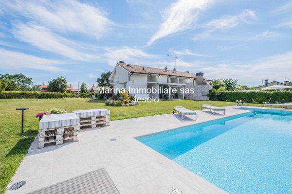 casa indipendente in vendita a Jesolo
