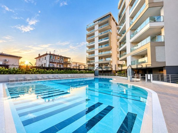 appartamento in vendita a Jesolo in zona Lido