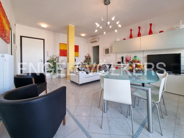 appartamento in vendita a Jesolo in zona Lido