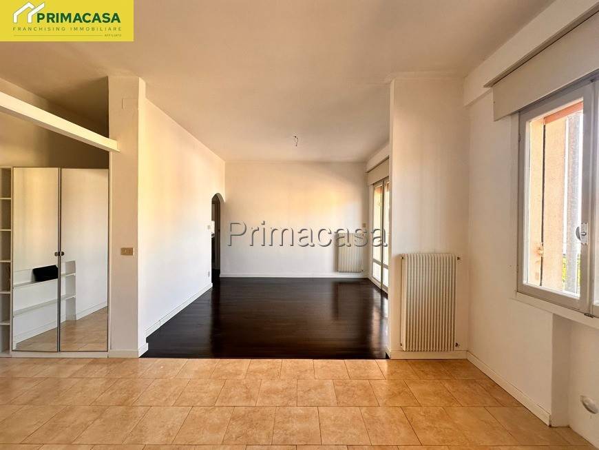 appartamento in vendita a Jesolo in zona Lido