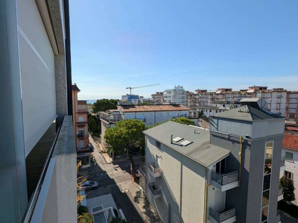 appartamento in vendita a Jesolo in zona Lido