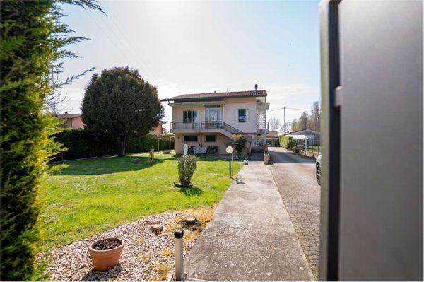 casa indipendente in vendita a Jesolo