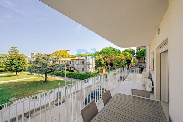 appartamento in vendita a Jesolo in zona Lido
