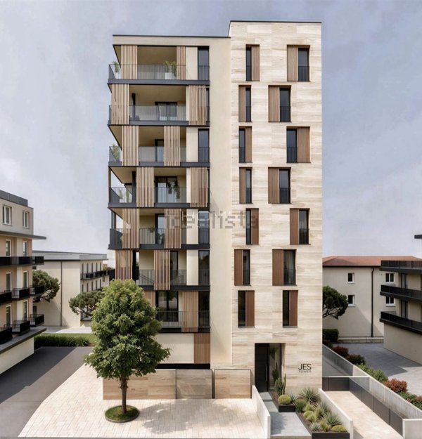 appartamento in vendita a Jesolo in zona Lido