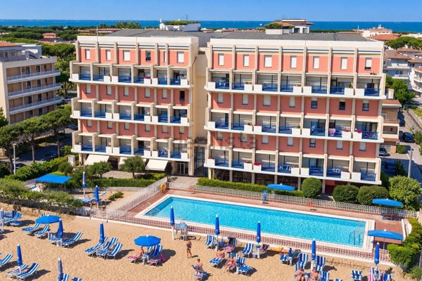 appartamento in vendita a Jesolo in zona Lido