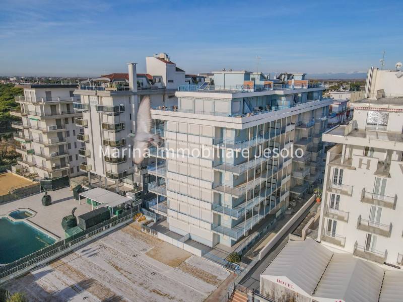 appartamento in vendita a Jesolo in zona Lido