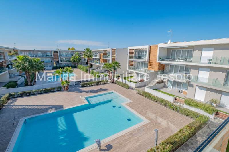 appartamento in vendita a Jesolo in zona Lido