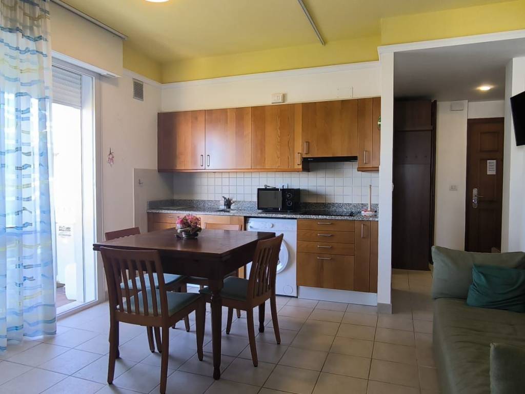 appartamento in vendita a Jesolo in zona Lido