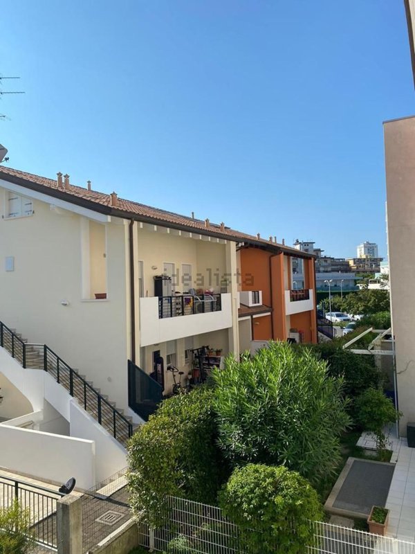 appartamento in vendita a Jesolo in zona Lido