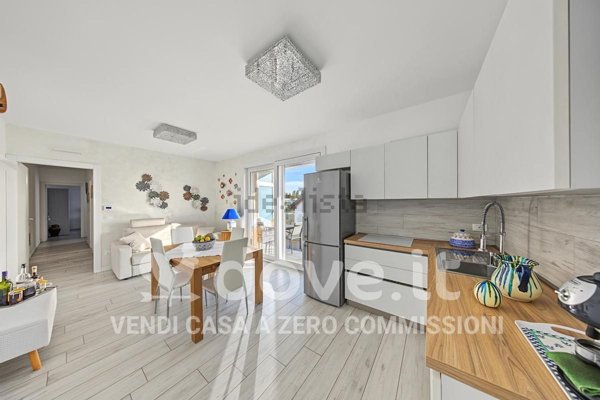 appartamento in vendita a Jesolo in zona Lido