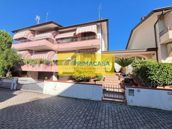 casa indipendente in vendita a Marcon in zona Gaggio