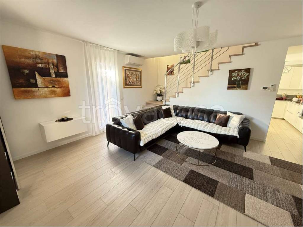 casa indipendente in vendita a Marcon