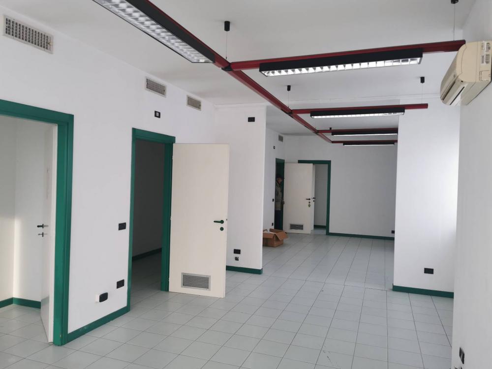 ufficio in vendita a Marcon
