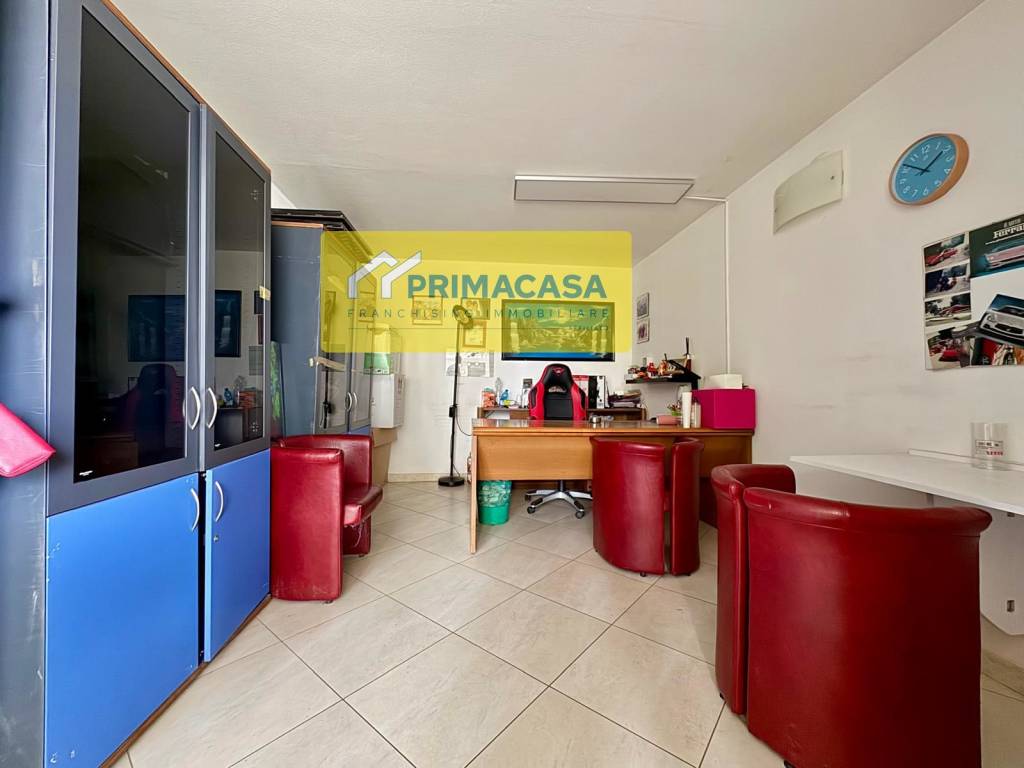 locale di sgombero in vendita a Marcon