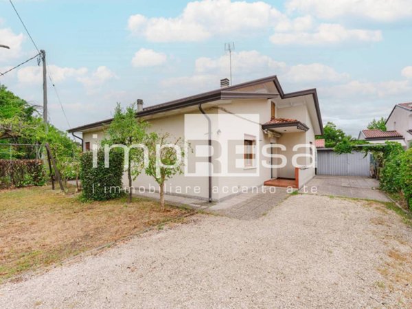 casa indipendente in vendita a Marcon