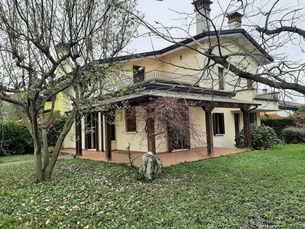 casa indipendente in vendita a Marcon in zona Gaggio