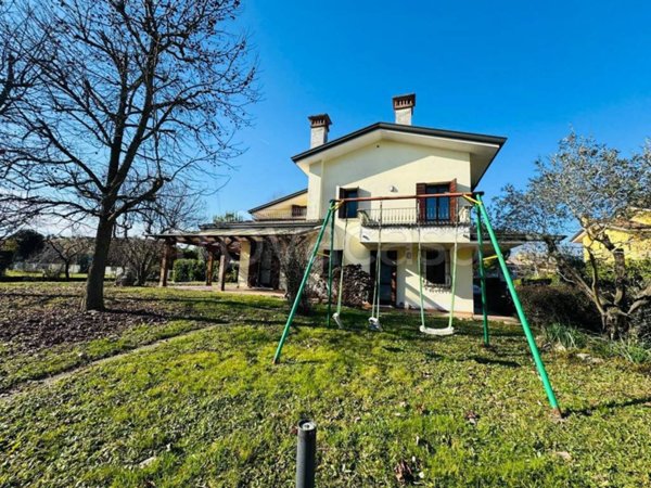 casa indipendente in vendita a Marcon