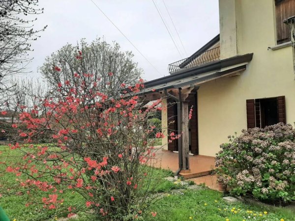 casa indipendente in vendita a Marcon in zona Gaggio