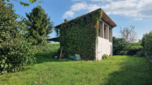 locale di sgombero in vendita a Marcon in zona Praello