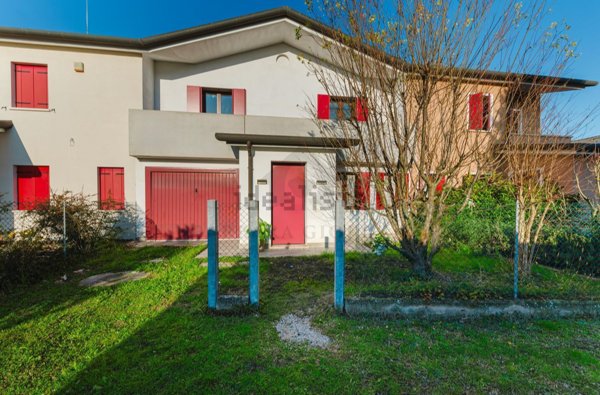 pentavano in vendita a Marcon