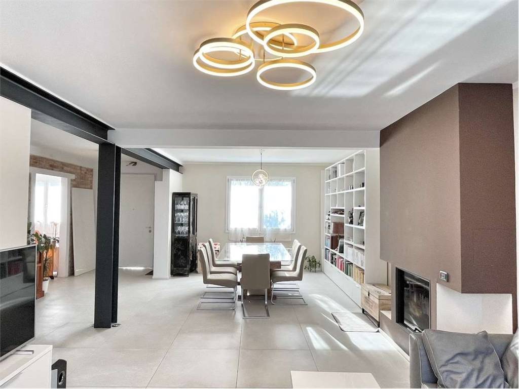 casa indipendente in vendita a Marcon in zona Gaggio