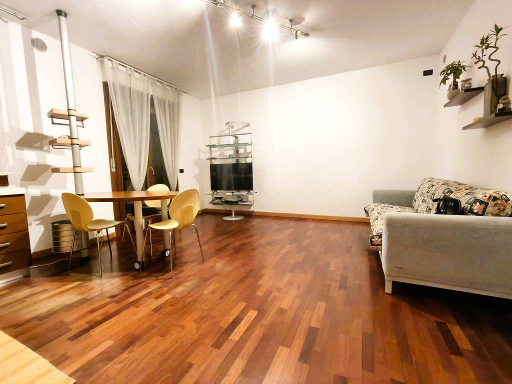 appartamento in vendita a Marcon in zona Gaggio