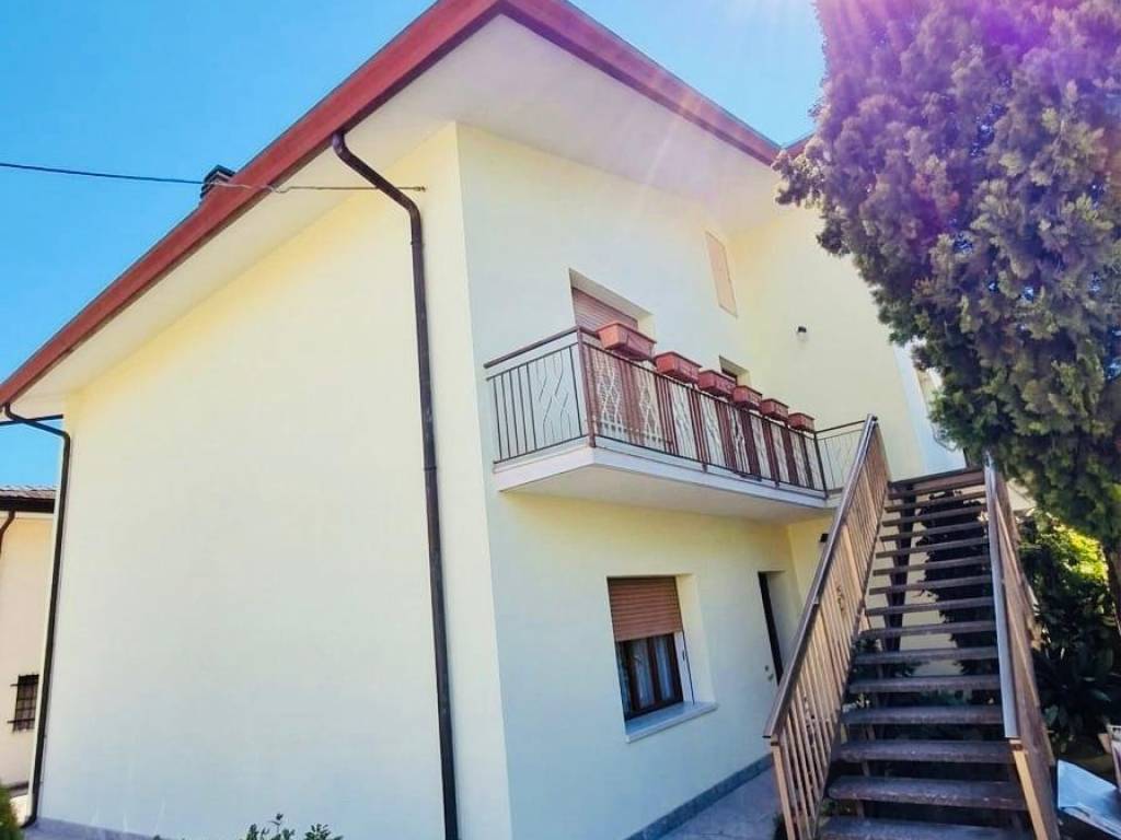 casa indipendente in vendita a Marcon in zona Gaggio