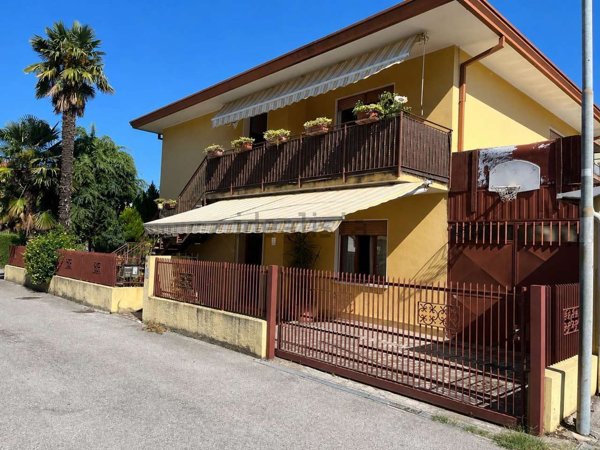 appartamento in vendita a Marcon in zona Gaggio