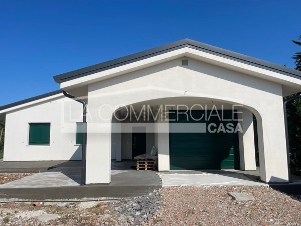 casa indipendente in vendita a Marcon in zona Praello