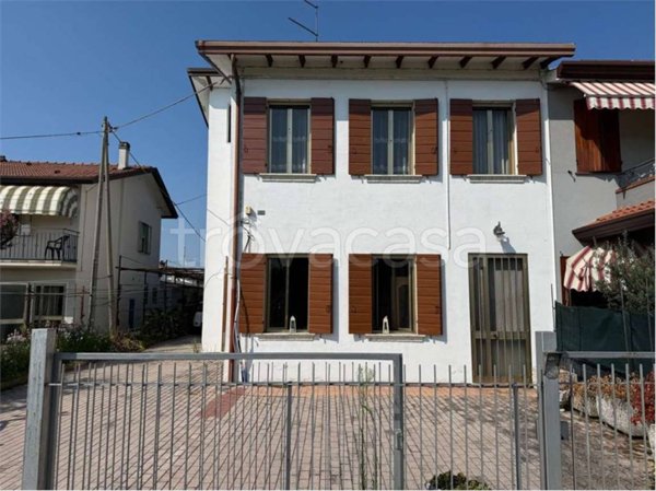 casa indipendente in vendita a Marcon in zona Praello